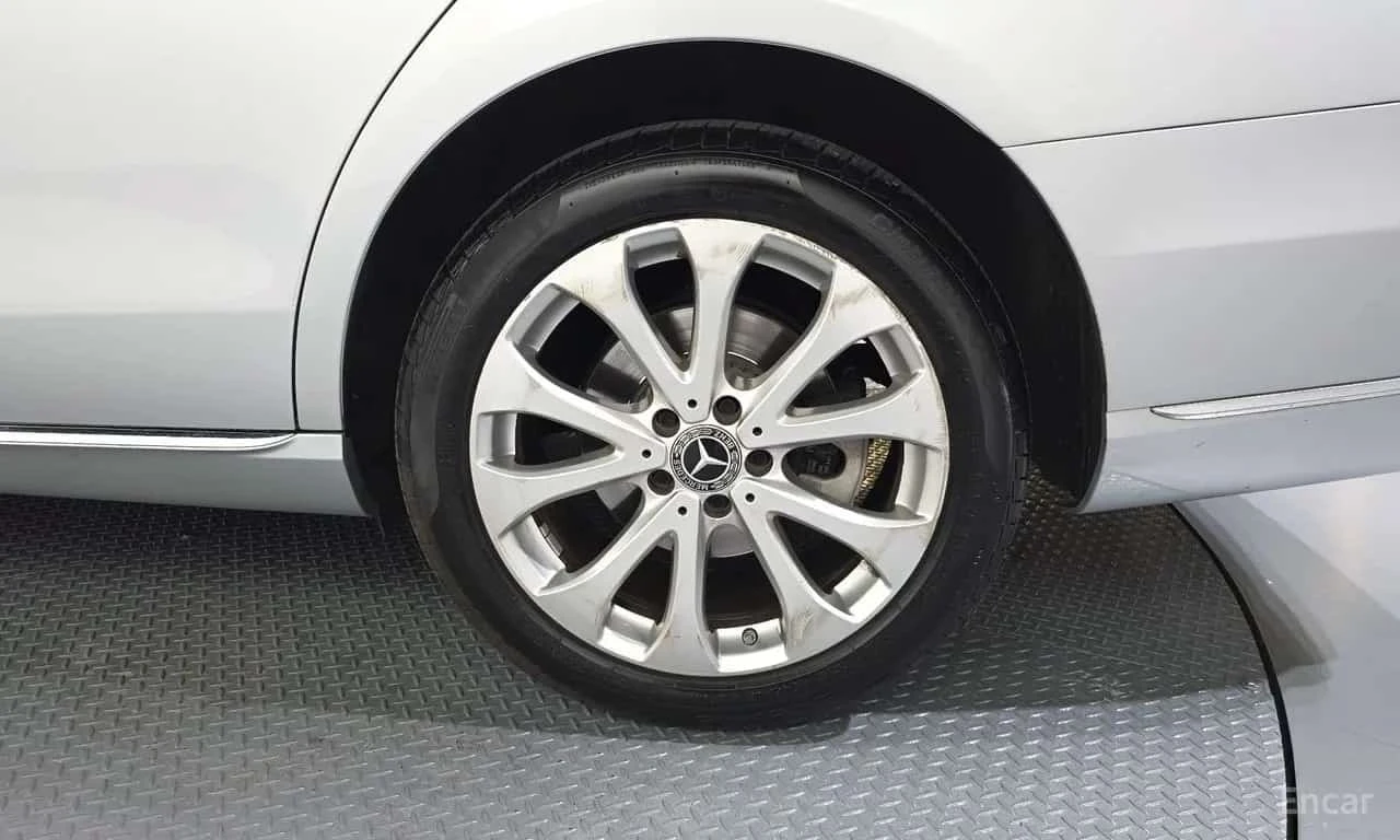 Mercedes-Benz E 300 * E300 4MATIC Exclusive * ���� �� �� | Mobile.bg � ����������� 13