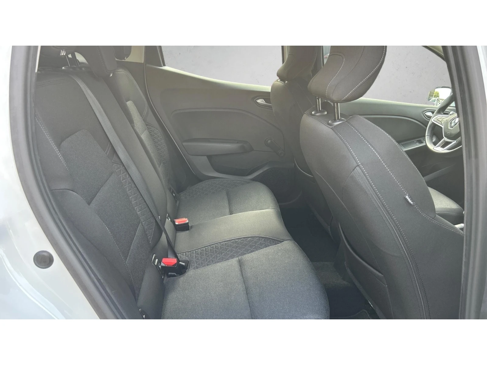 Renault Clio Месечна вноска от 130  , снимка 7 - Автомобили и джипове - 56626521