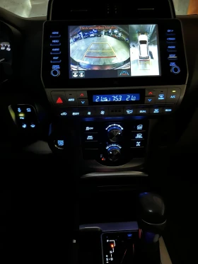 Toyota Land cruiser Luxury, снимка 7