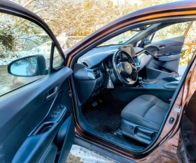 Toyota C-HR AWD, automatic - 15900 € / 31097.70 лв. - 51479587 9