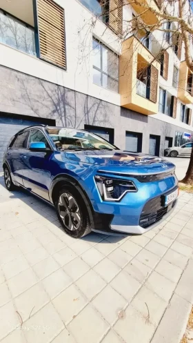 Kia Niro 99.3 % TOП ЦЕНА /НАЛИЧНА /EXECUTIVE LINE, снимка 3 - Автомобили и джипове - 53670691