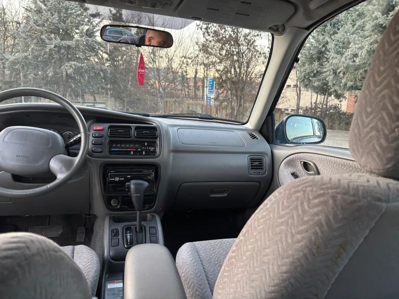 Suzuki Grand vitara, снимка 12 - Автомобили и джипове - 49067319