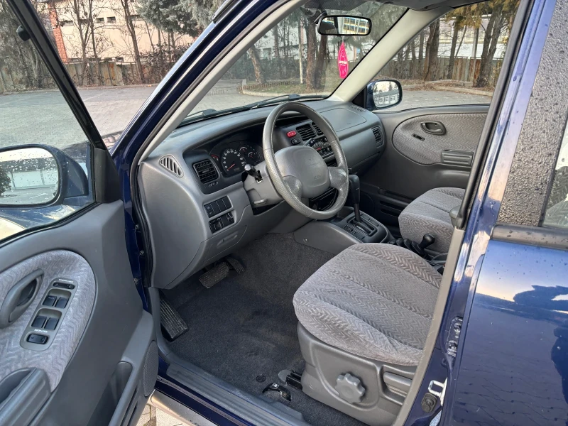 Suzuki Grand vitara, снимка 7 - Автомобили и джипове - 49067319