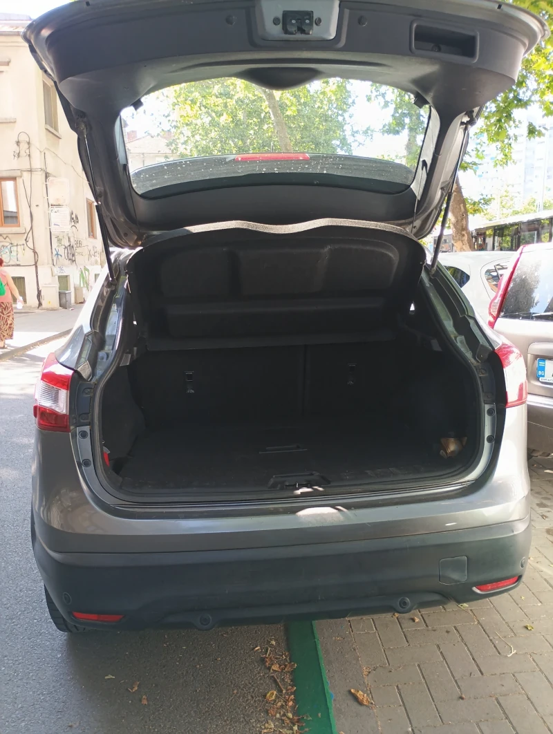 Nissan Qashqai 2, снимка 5 - Автомобили и джипове - 52592730