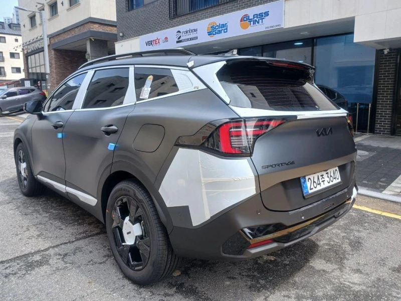 Kia Sportage Gasoline 1.6 Turbo 2WD Signature X Line, снимка 4 - Автомобили и джипове - 51993094