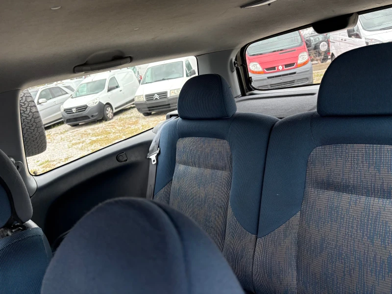 Honda Hr-v 4 X 4, снимка 8 - Автомобили и джипове - 52020876