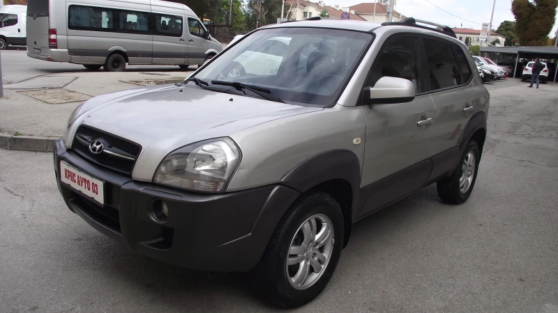Hyundai Tucson 2.0.d.140.k.c.4x4.КОЖА., снимка 7 - Автомобили и джипове - 52040725