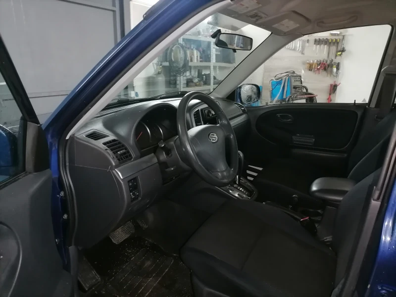 Suzuki Grand vitara, снимка 4 - Автомобили и джипове - 53053814