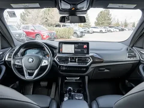 BMW X3 xDrive* 30i* Distronic* Панорама* Digital, снимка 8 - Автомобили и джипове - 55602544