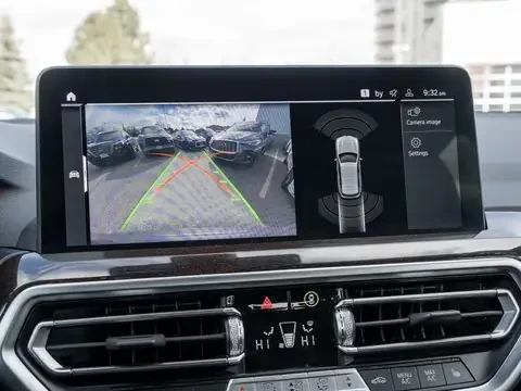 BMW X3 xDrive* 30i* Distronic* Панорама* Digital, снимка 9 - Автомобили и джипове - 55602544