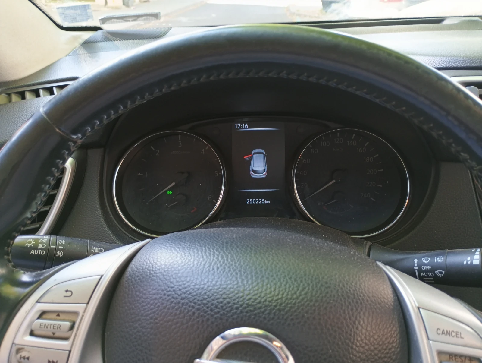 Nissan Qashqai 2 - изображение 9