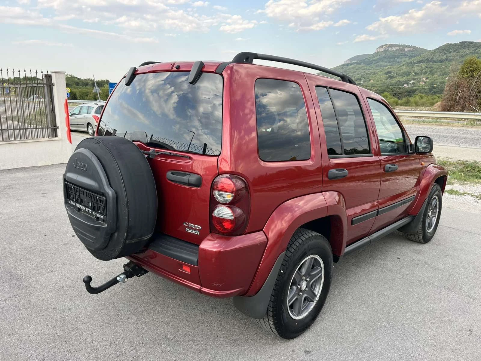 Jeep Cherokee 137 000км 2.8CRD 163кс 4Х4 БЪРЗИ, БАВНИ И БЛОКАЖ  - изображение 4