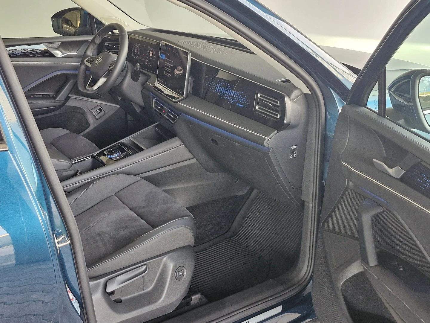 VW Tiguan Elegance 2.0 TDI SCR 4MOTION DSG | Mobile.bg   8