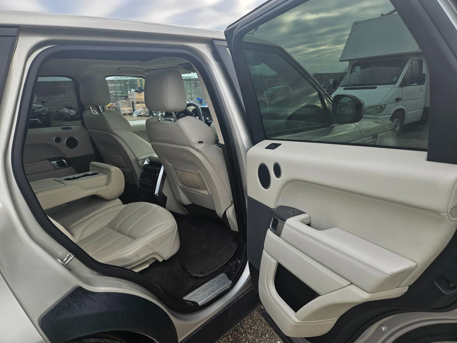 Land Rover Range Rover Sport Лизинг Бартер - изображение 9