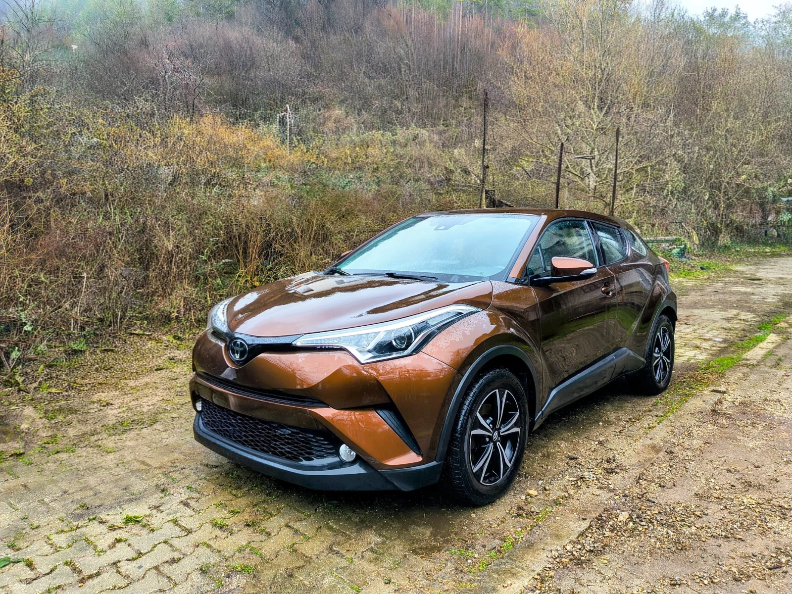 Toyota C-HR 4х4, автоматик, 71 000 км.!!!