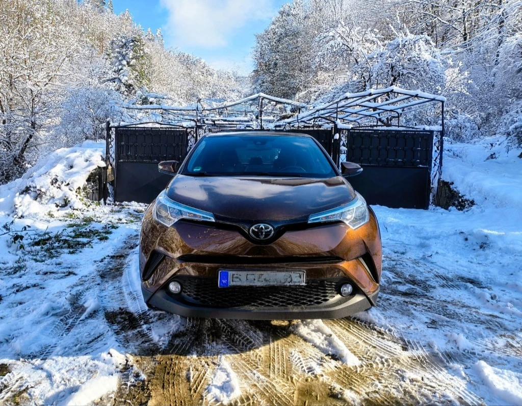 Toyota C-HR AWD, automatic - изображение 2