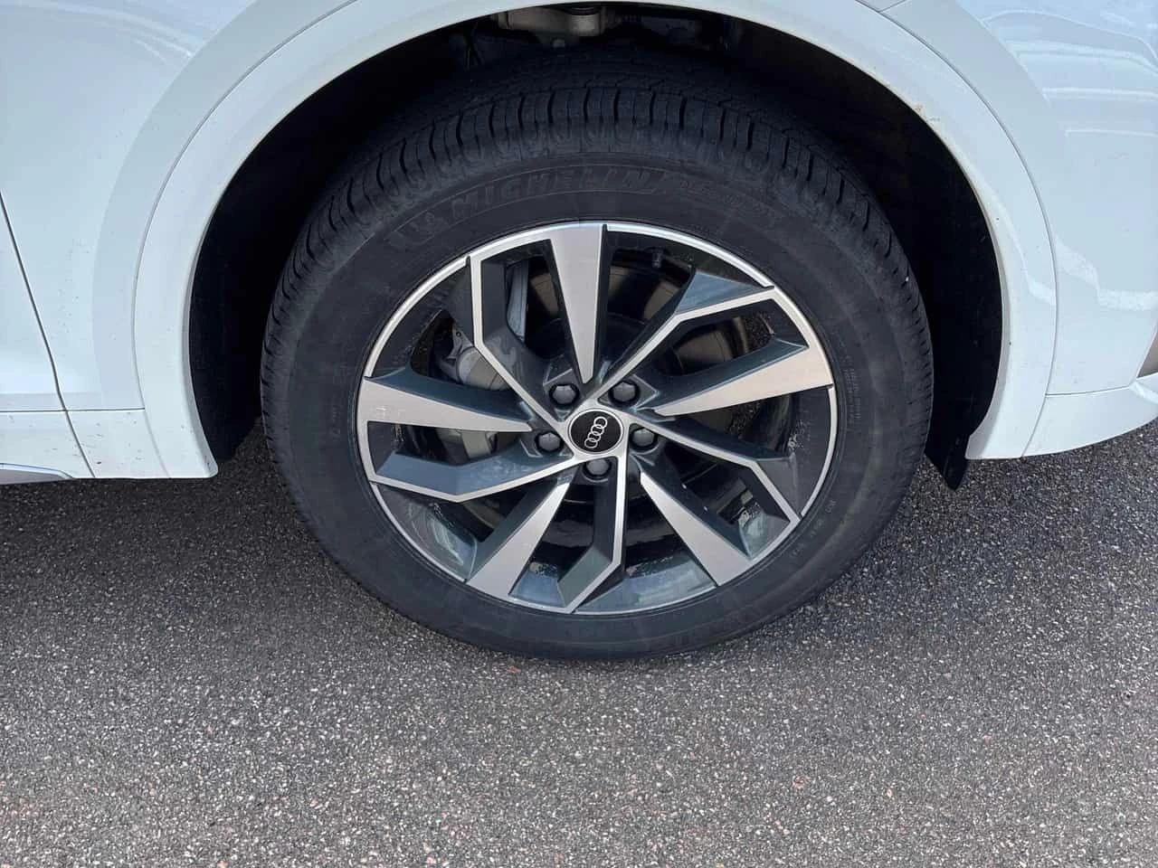 Audi Q5 * PROGRESSIV * ПАНО * ПОДГРЕВИ * KEYLESS * CARFAX, снимка 7 - Автомобили и джипове - 54512781
