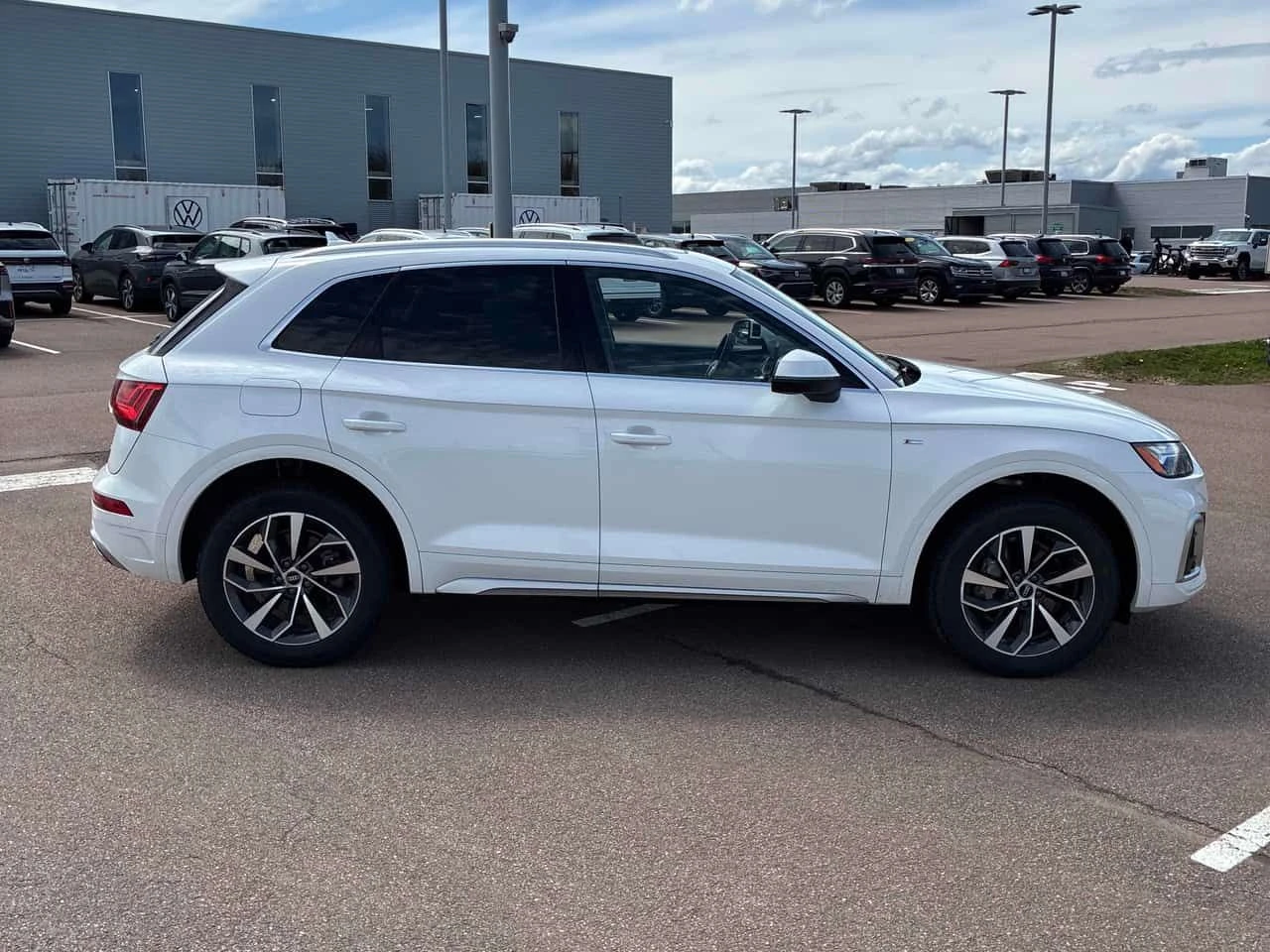 Audi Q5 * PROGRESSIV * ПАНО * ПОДГРЕВИ * KEYLESS * CARFAX, снимка 3 - Автомобили и джипове - 54512781