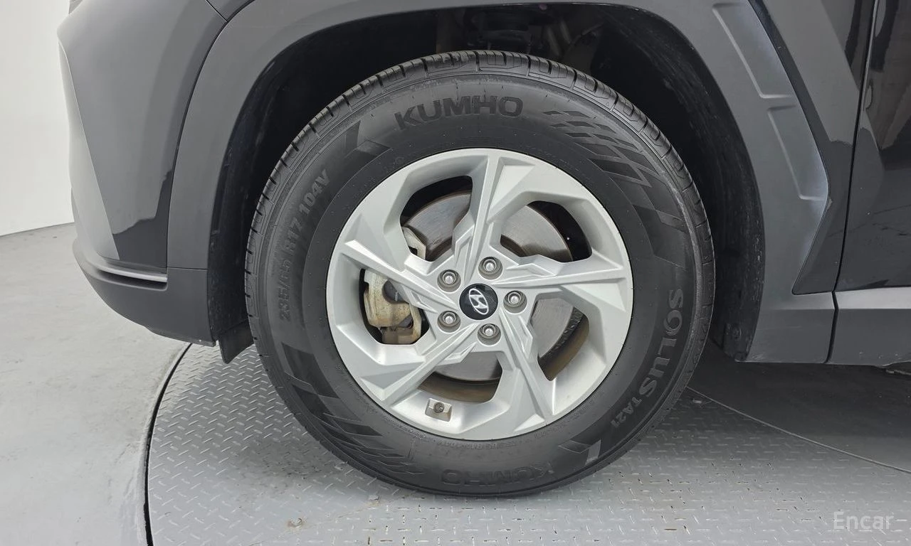 Hyundai Tucson 2.0D Modern 4x4* ПОДГРЕВ* ОБДУХВАНЕ* КАМЕРА* , снимка 5 - Автомобили и джипове - 54928981