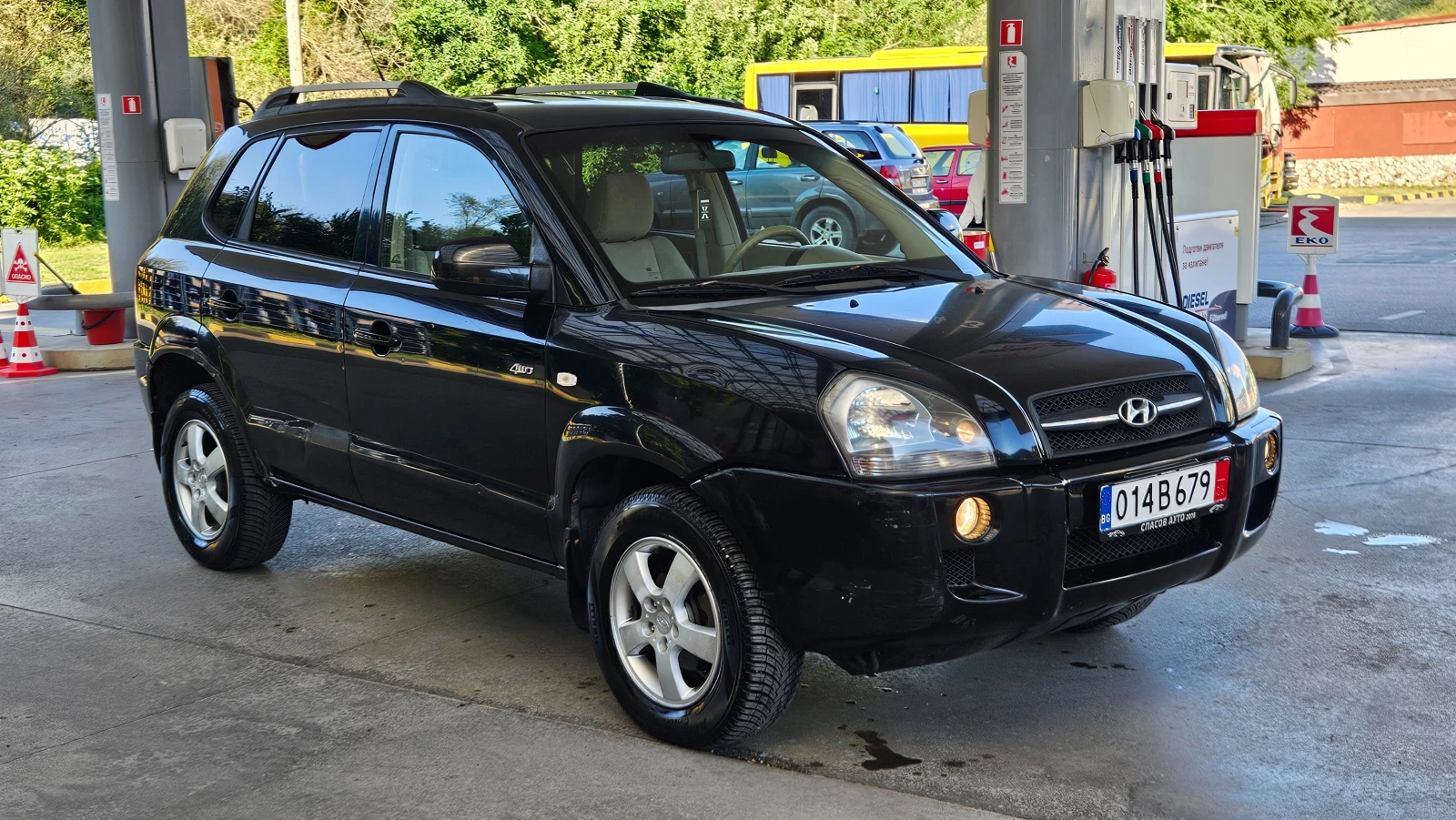 Hyundai Tucson 2.0 Crdi 6skorost/4Wd/Klimatik/Facelift, снимка 7 - Автомобили и джипове - 55075356
