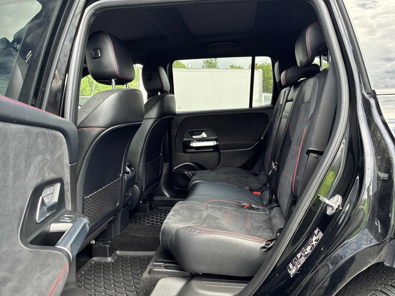 Mercedes-Benz GLB, снимка 9 - Автомобили и джипове - 55125157