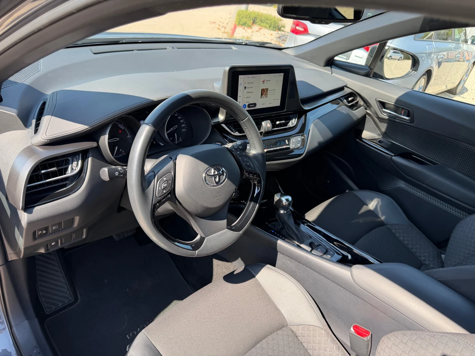 Toyota C-HR 1.8h 122к.с FACE  Luxury с Гаранция в Тойота , снимка 7 - Автомобили и джипове - 55537809