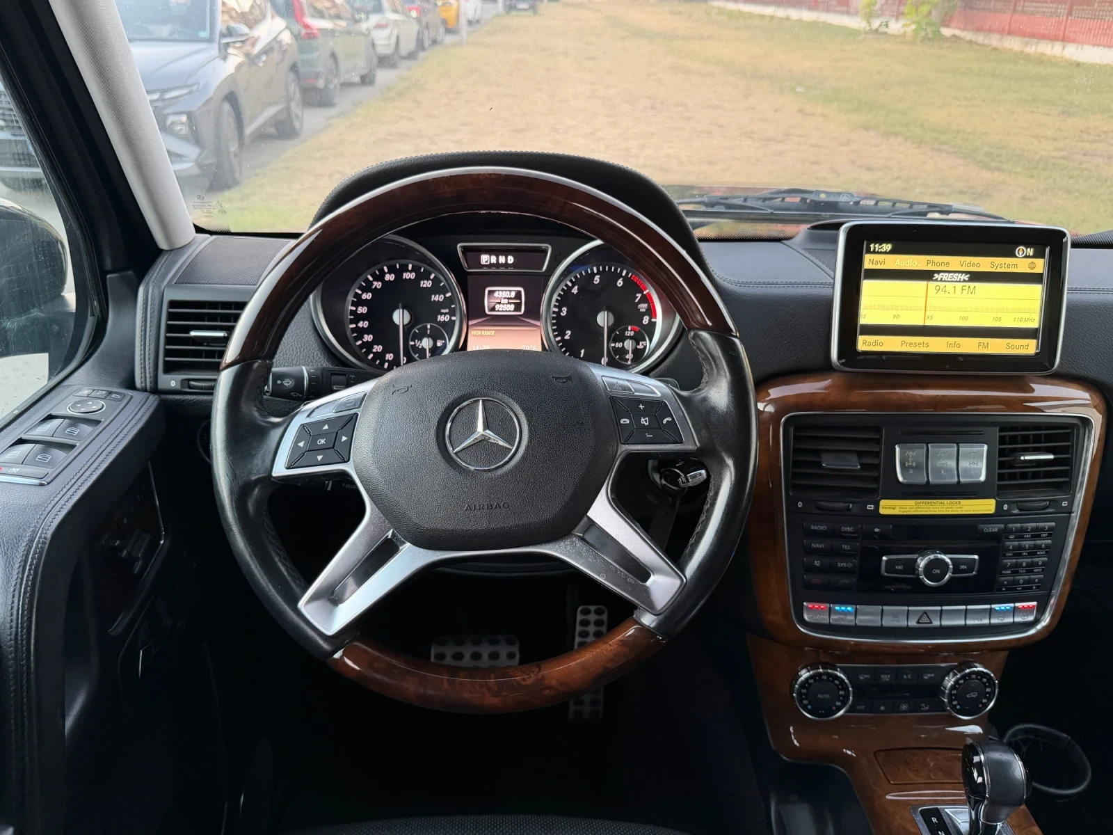 Mercedes-Benz G 500 5.5 388 G63 2020 OPTIC, снимка 10 - Автомобили и джипове - 55921755