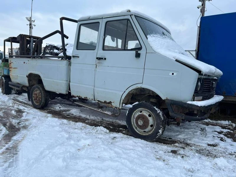 Iveco 4910 4x4, снимка 1 - Бусове и автобуси - 46808744