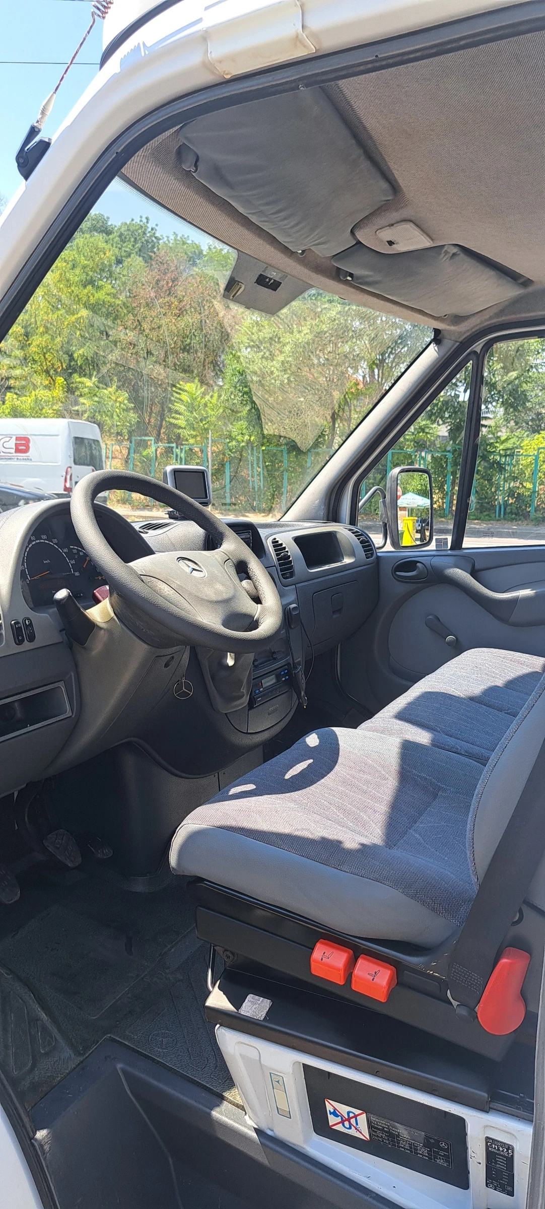 Mercedes-Benz Sprinter 416 2.7 CDI | Mobile.bg   14