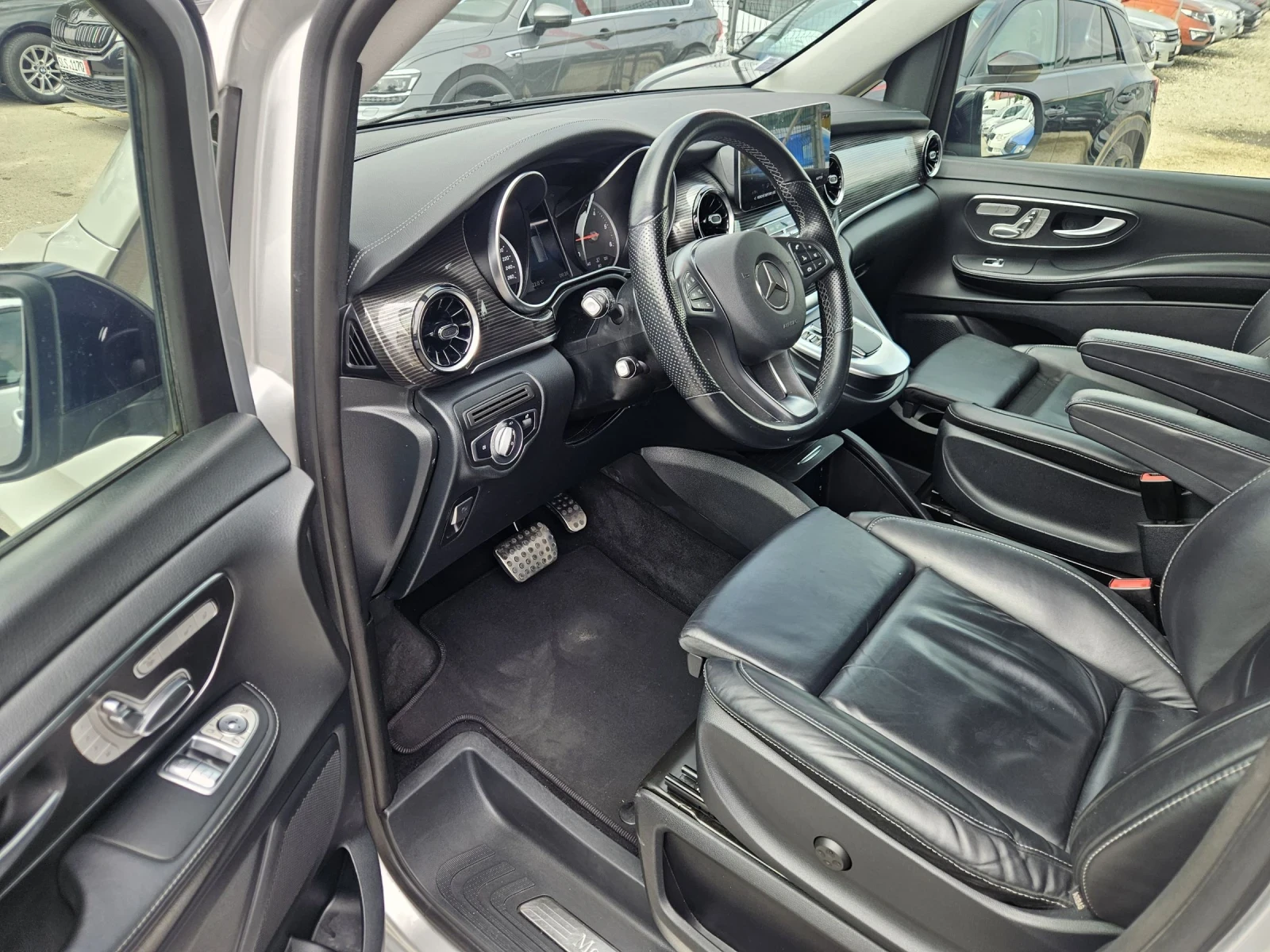 Mercedes-Benz V 250 2.5 cdi  190 k.c. , снимка 7 - Бусове и автобуси - 55359693