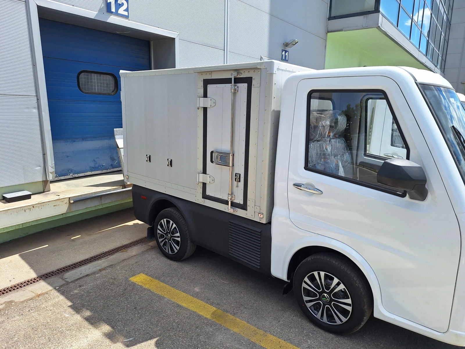 AON TEV | Mobile.bg � ����������� 3