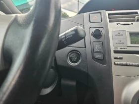 Toyota Yaris 1.4D4DKEYLESS Климатроник, снимка 12