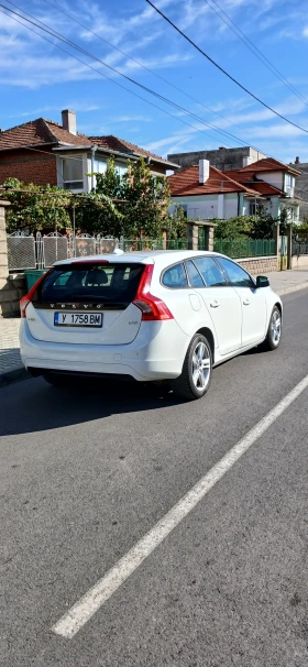 Volvo V60, снимка 6