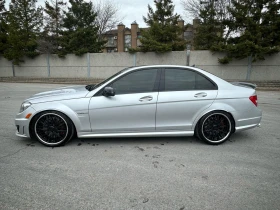 Обява за продажба на Mercedes-Benz C 63 AMG CARFAX АВТО КРЕДИТ  ~28 900 лв. - изображение 2