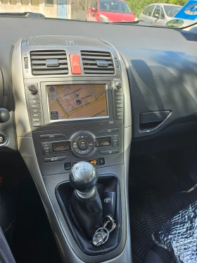 Toyota Auris 2.0 D4D | Mobile.bg    11