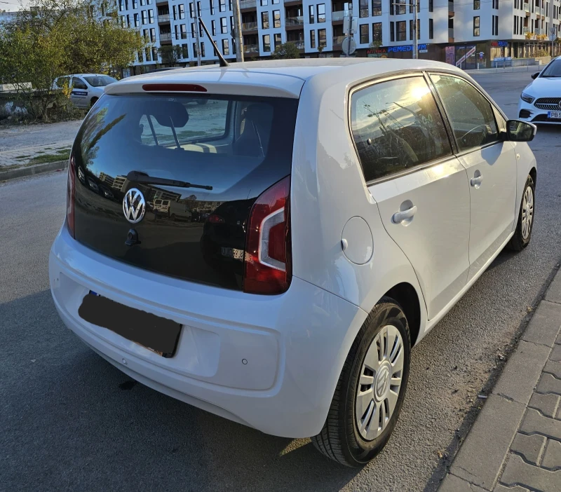 VW Up, снимка 15 - Автомобили и джипове - 47914955