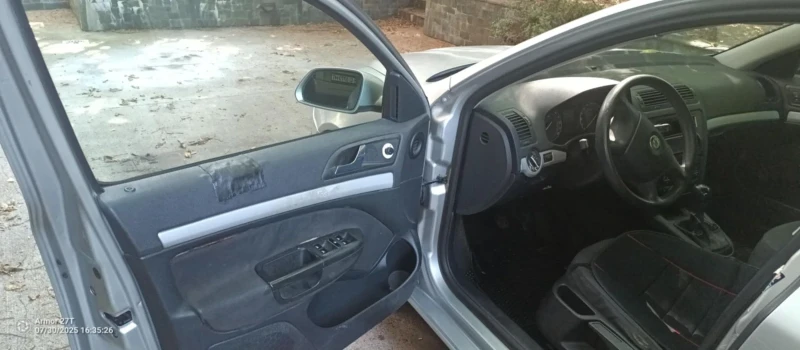 Skoda Octavia, снимка 11 - Автомобили и джипове - 51291686