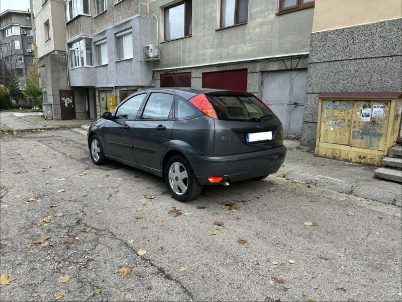 Ford Focus, снимка 8 - Автомобили и джипове - 52394595