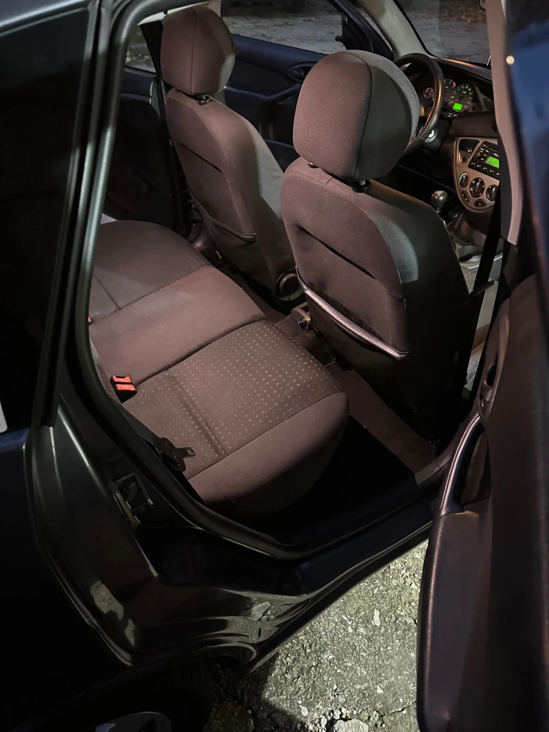 Ford Focus, снимка 13 - Автомобили и джипове - 52394595