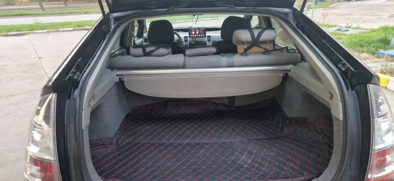 Toyota Prius, снимка 5 - Автомобили и джипове - 52568231