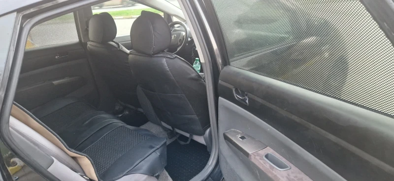 Toyota Prius, снимка 6 - Автомобили и джипове - 52568231