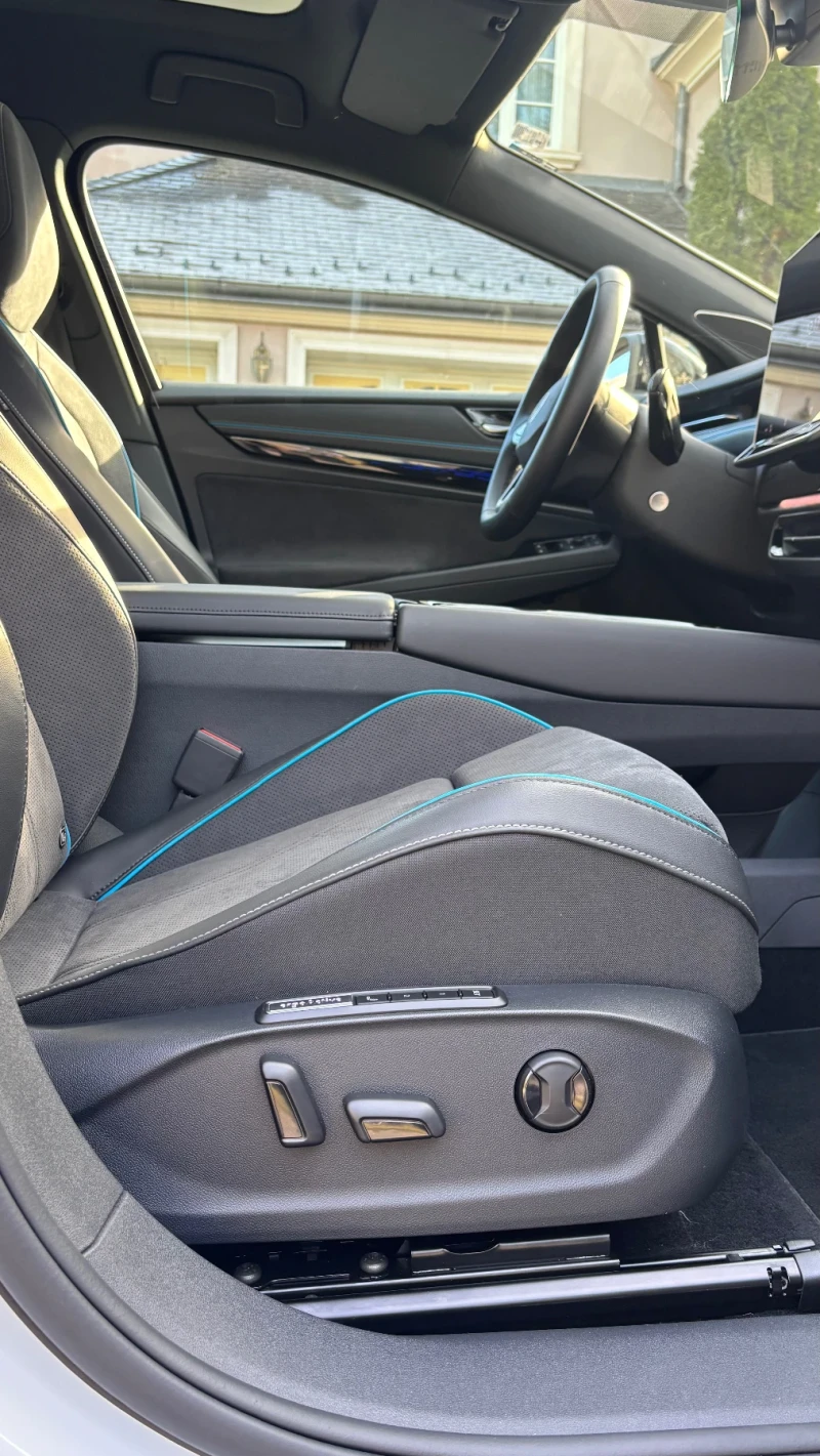VW ID.7 PRO 77 kWh, 286 к.с, снимка 14 - Автомобили и джипове - 52817634