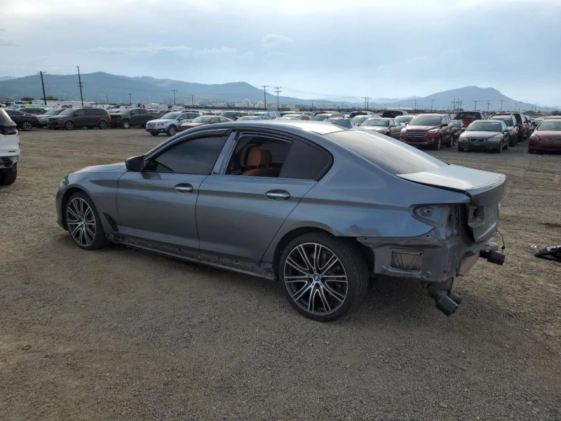 BMW 540 XDRIVE| M PACK| SOFT-CLOSE| ЩОРИ| DISTRONIC| HuD| , снимка 4 - Автомобили и джипове - 53046185