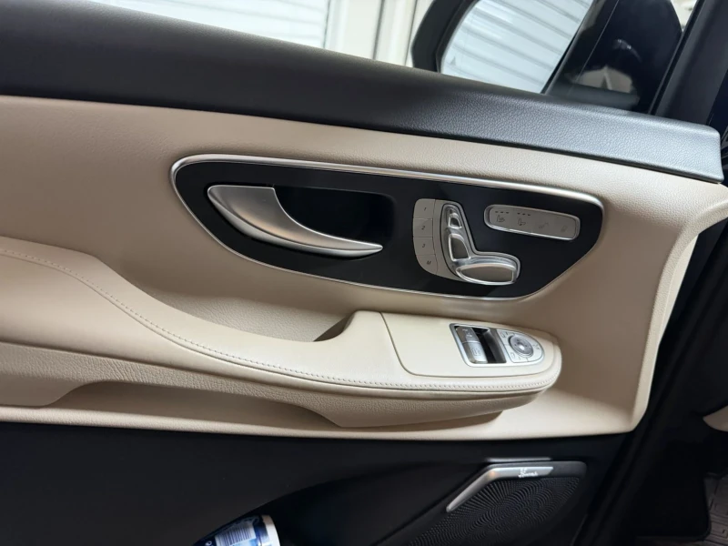 Mercedes-Benz V 300 V300  63000 km avtomat, снимка 5 - Автомобили и джипове - 53528104