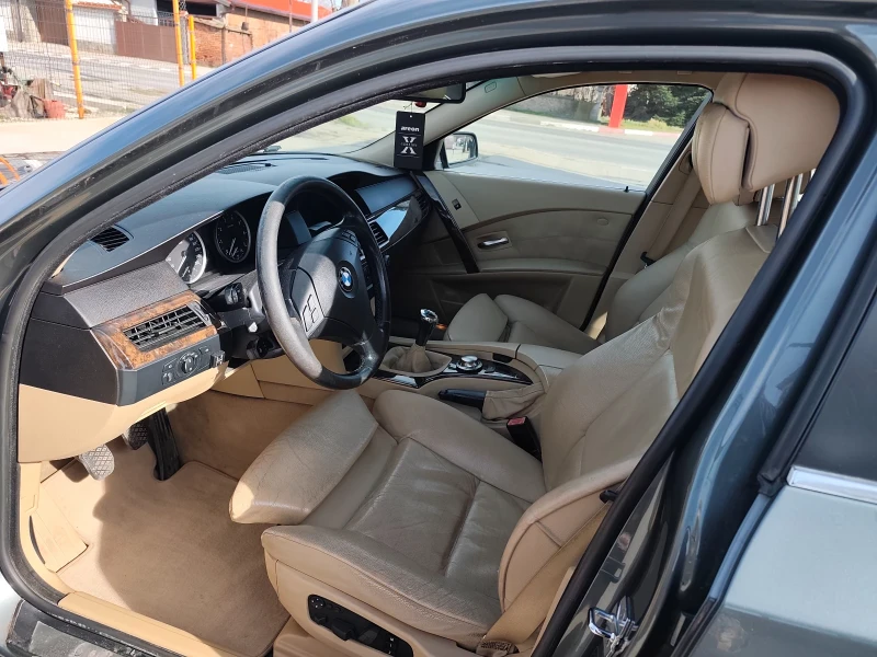 BMW 520, снимка 12 - Автомобили и джипове - 53537639