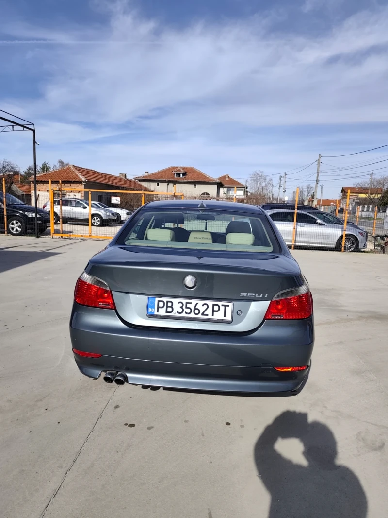 BMW 520, снимка 9 - Автомобили и джипове - 53537639