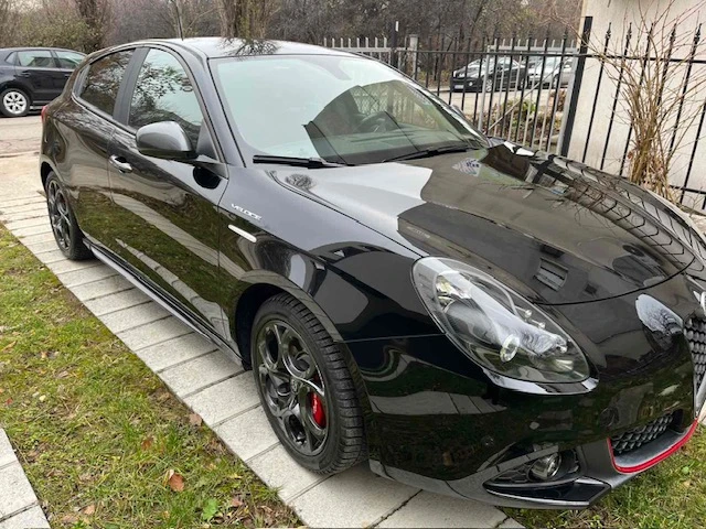 Alfa Romeo Giulietta, снимка 2 - Автомобили и джипове - 49399244