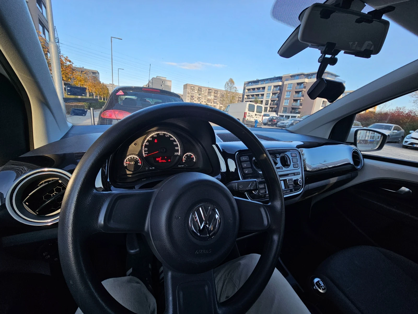 VW Up  - изображение 9