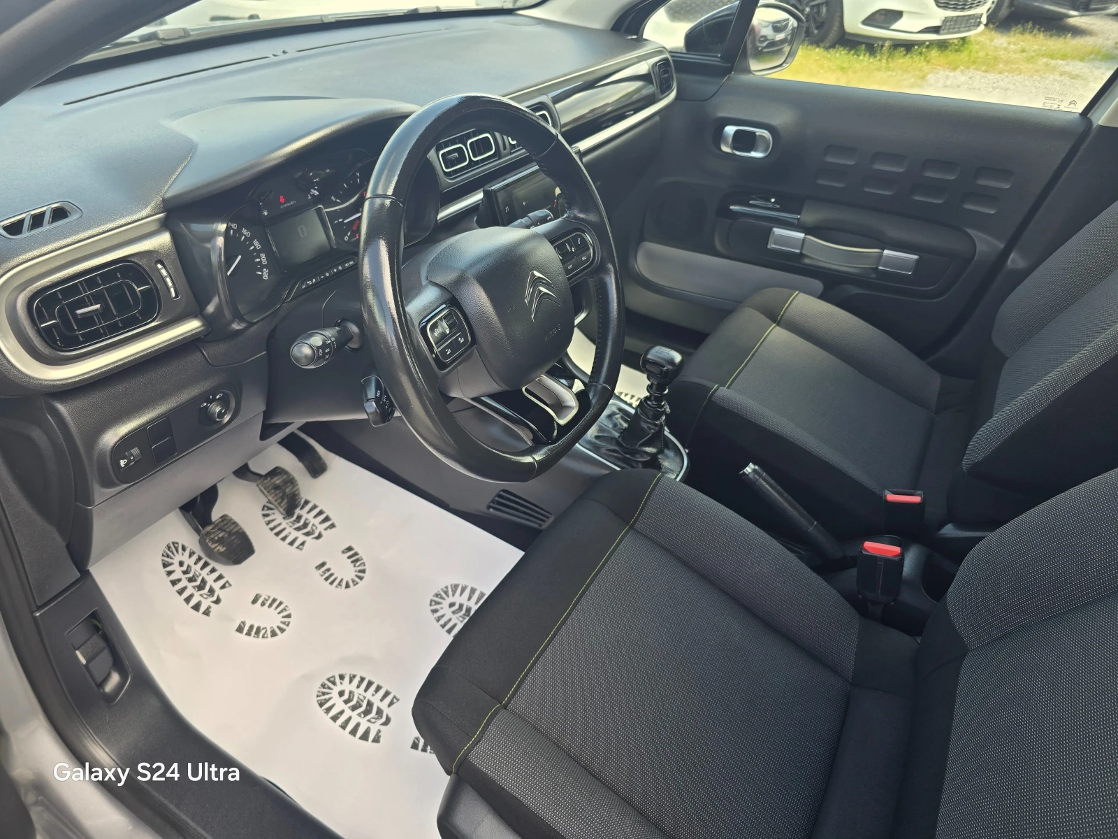 Citroen C3 1.5HDI-102K.C-NAVI - изображение 9
