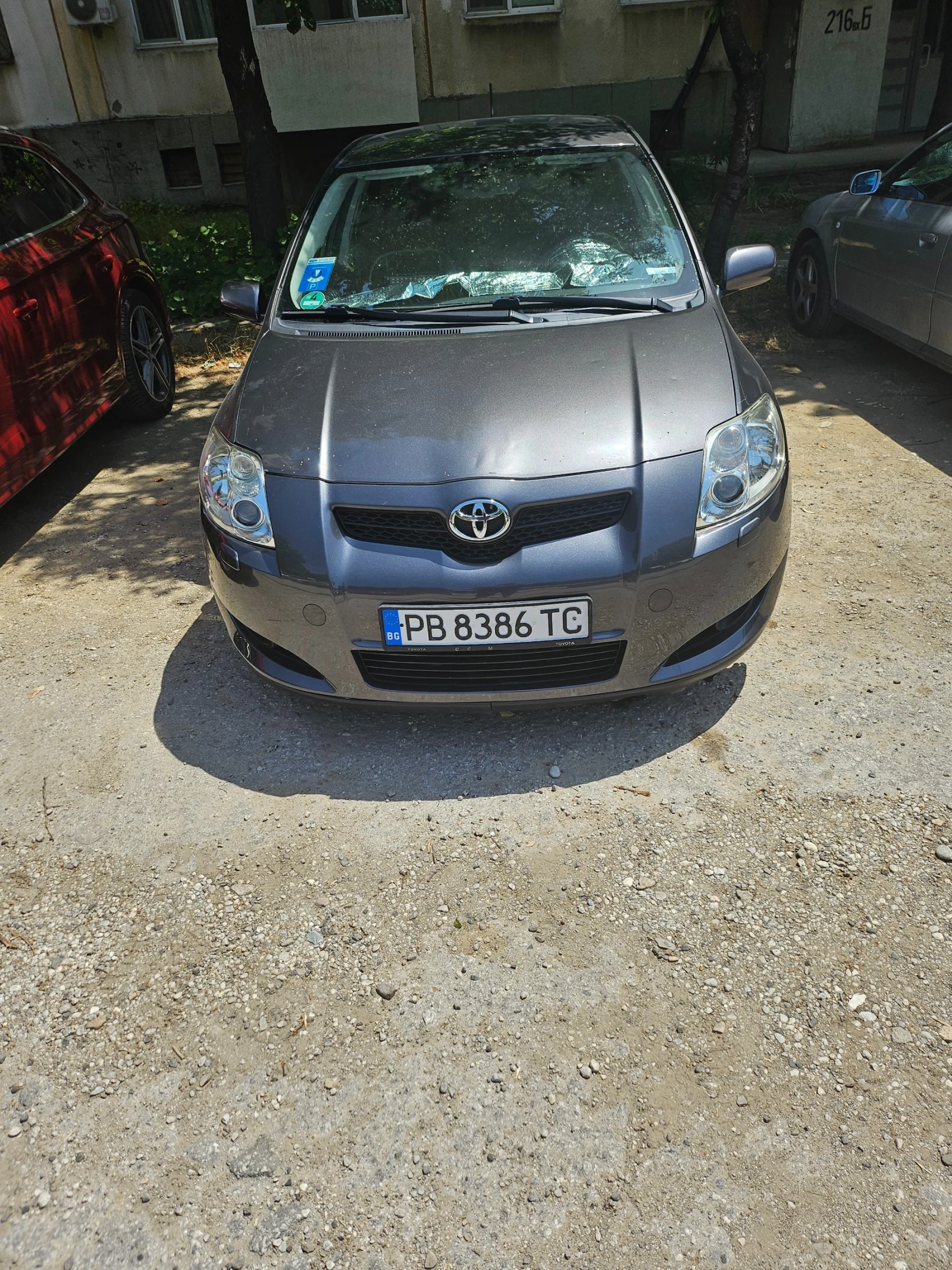 Toyota Auris 2.0 D4D - изображение 2